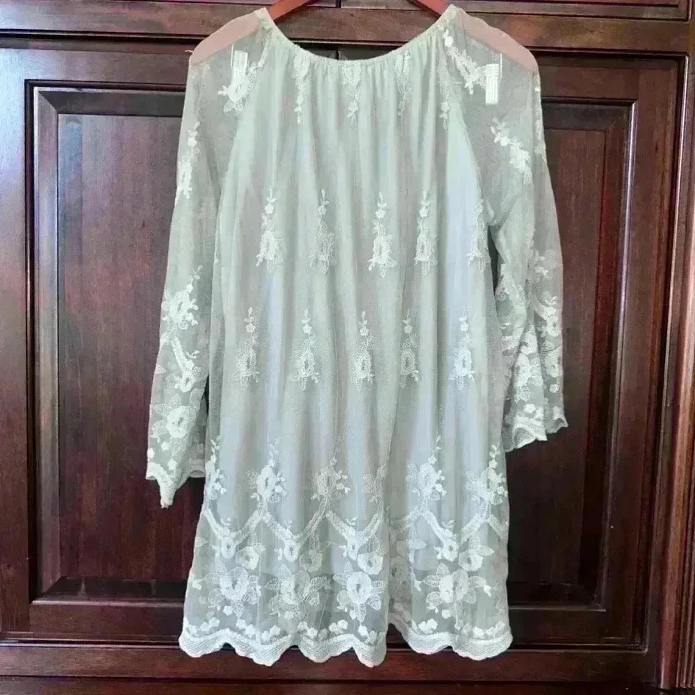 CalStyle Green Lace Women’s Dress / Size M! - Picture 7 of 9